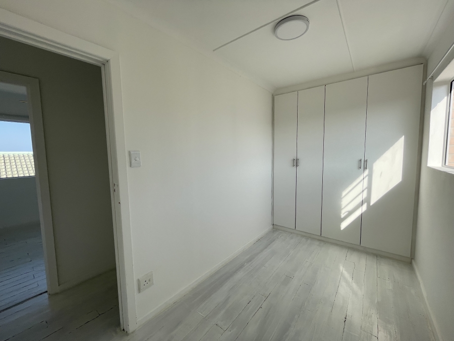 To Let 2 Bedroom Property for Rent in Kidds Beach Eastern Cape